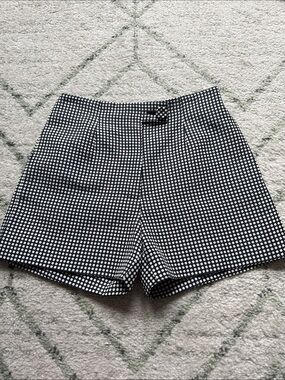 NWOT - Giulietta NYC - Italian Dot Marine Jacquard Shorts size 40IT / size 4 US